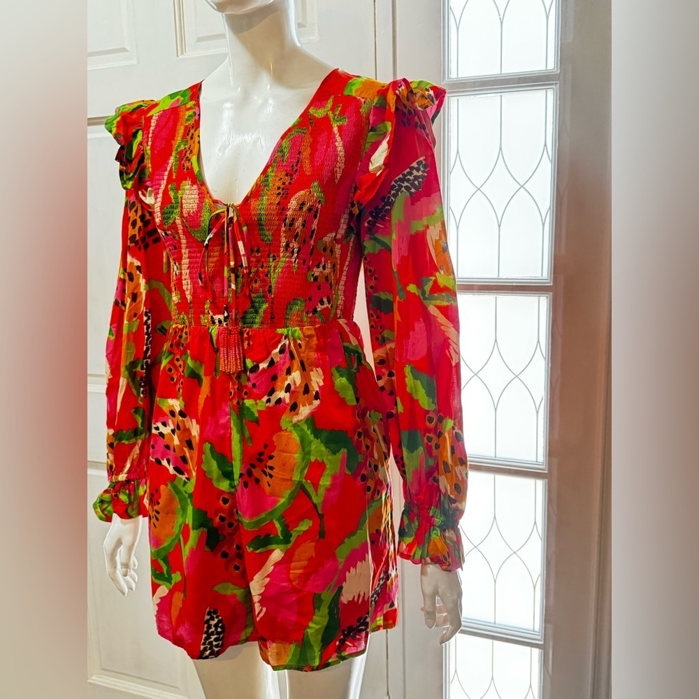 FARM RIO Tropical Ruffle Sleeve Romper Women Small Smocked Red Motif V-neck NWT - Picture 7 of 16